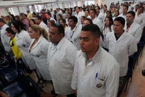 sueldos para médicos