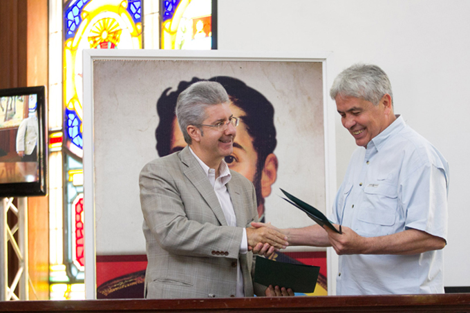 Firma convenio Nestle Firma convenio Nestle
