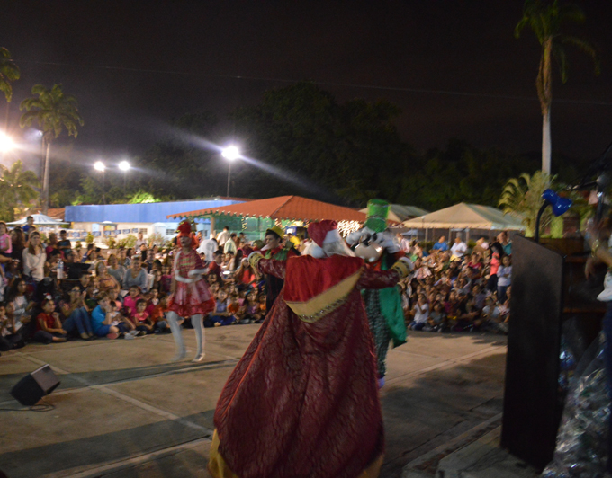 Hogar Hispano recibió a la navidad