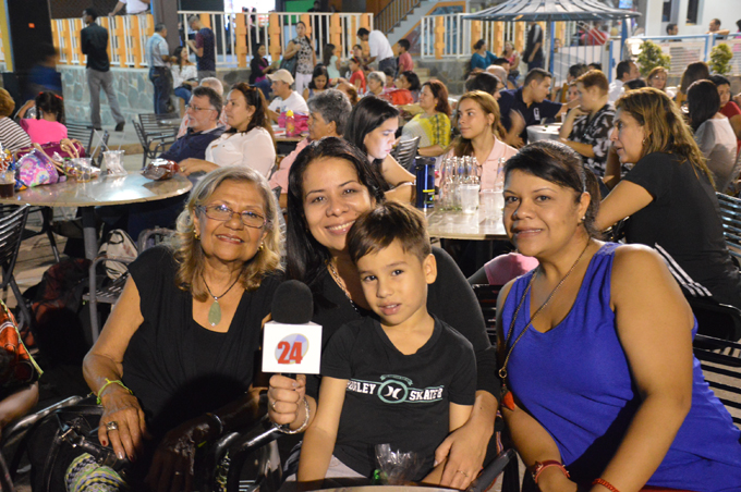 Hogar Hispano recibió a la navidad