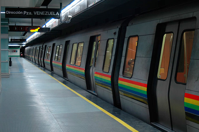 estación metro Caracas