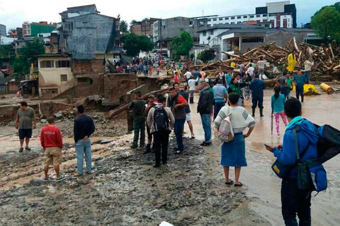 muertos por avalancha en Colombia