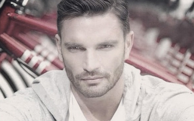 Julián Gil