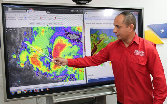 Alerta metereológica por tormenta Bret pasó de naranja a verde