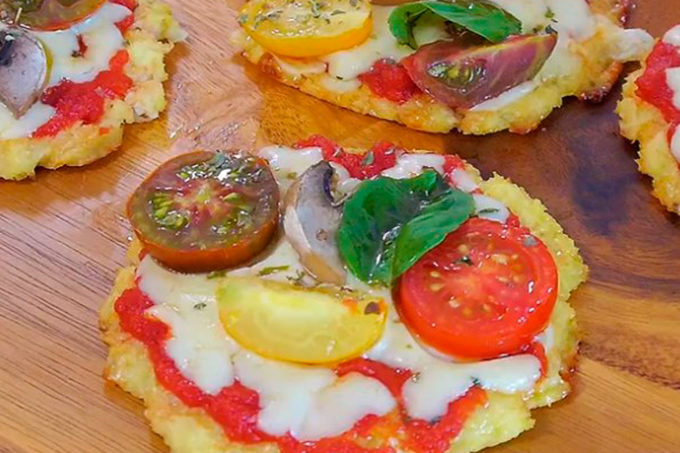 mini pizzas