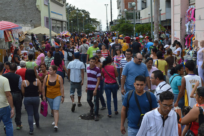 venezolanos gente hinterlaces boulevar constitucion