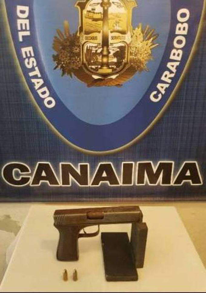 sujeto arma